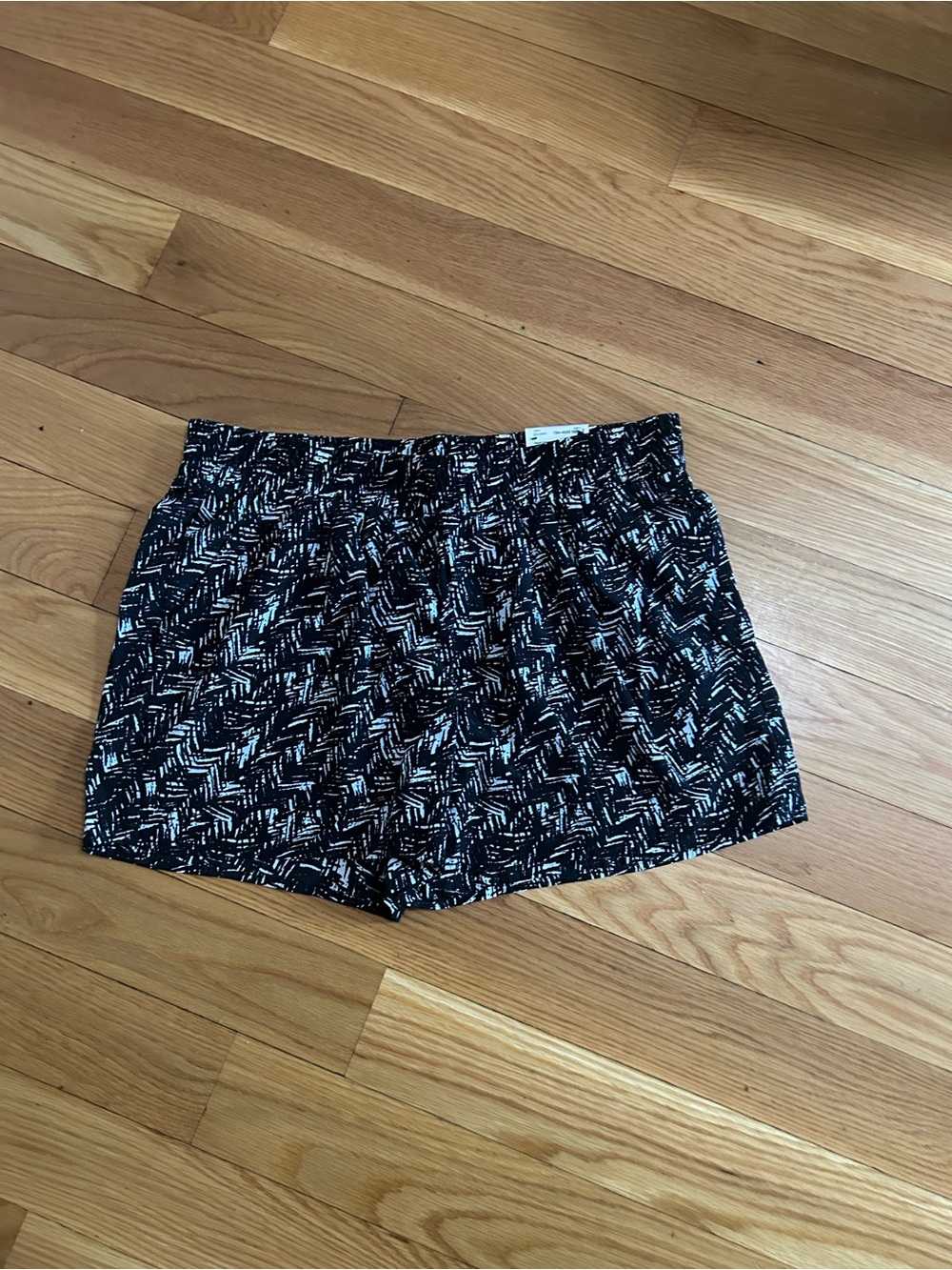 Black Patterned Women’s Elastic-Waist Shorts